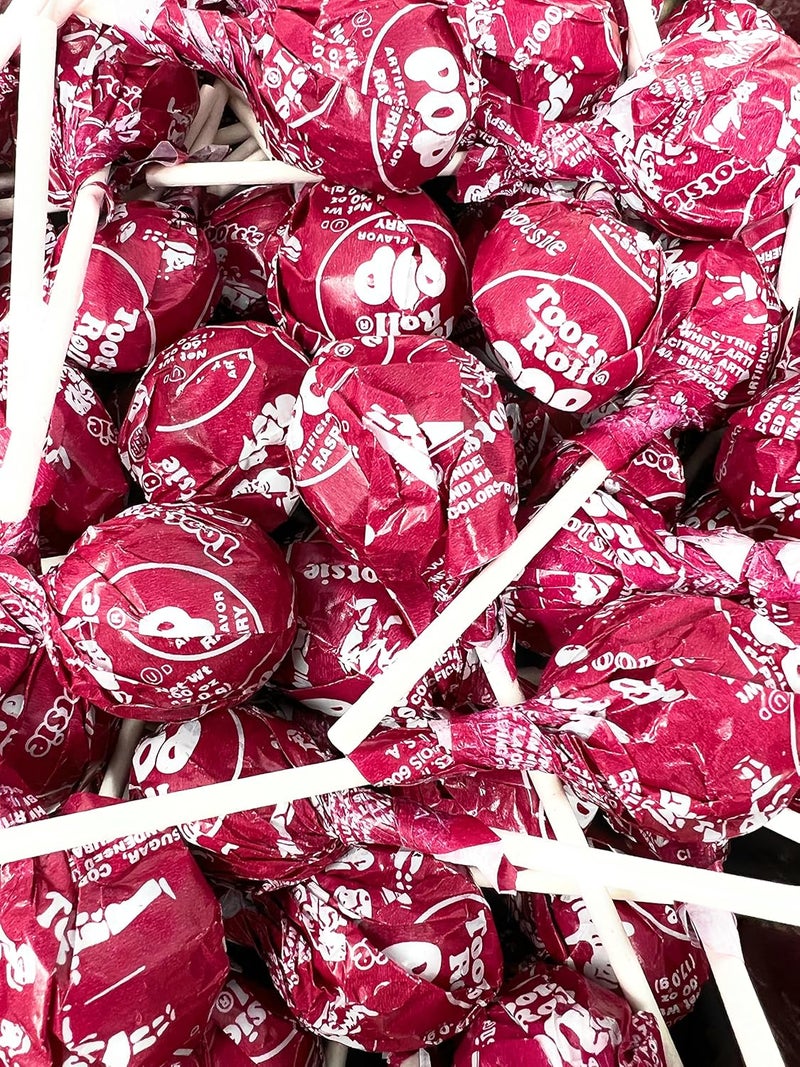 Assortit Red Raspberry Tootsie Pops - 100 Count - Image 4